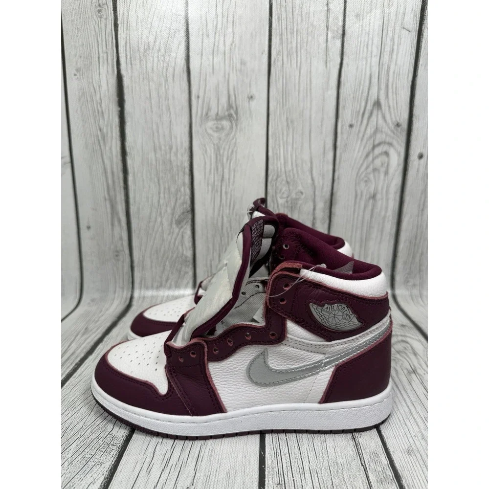 Nike Air Jordan 1 Retro High OG GS High Top Bordeaux/White/Silver 4Y 575441-611